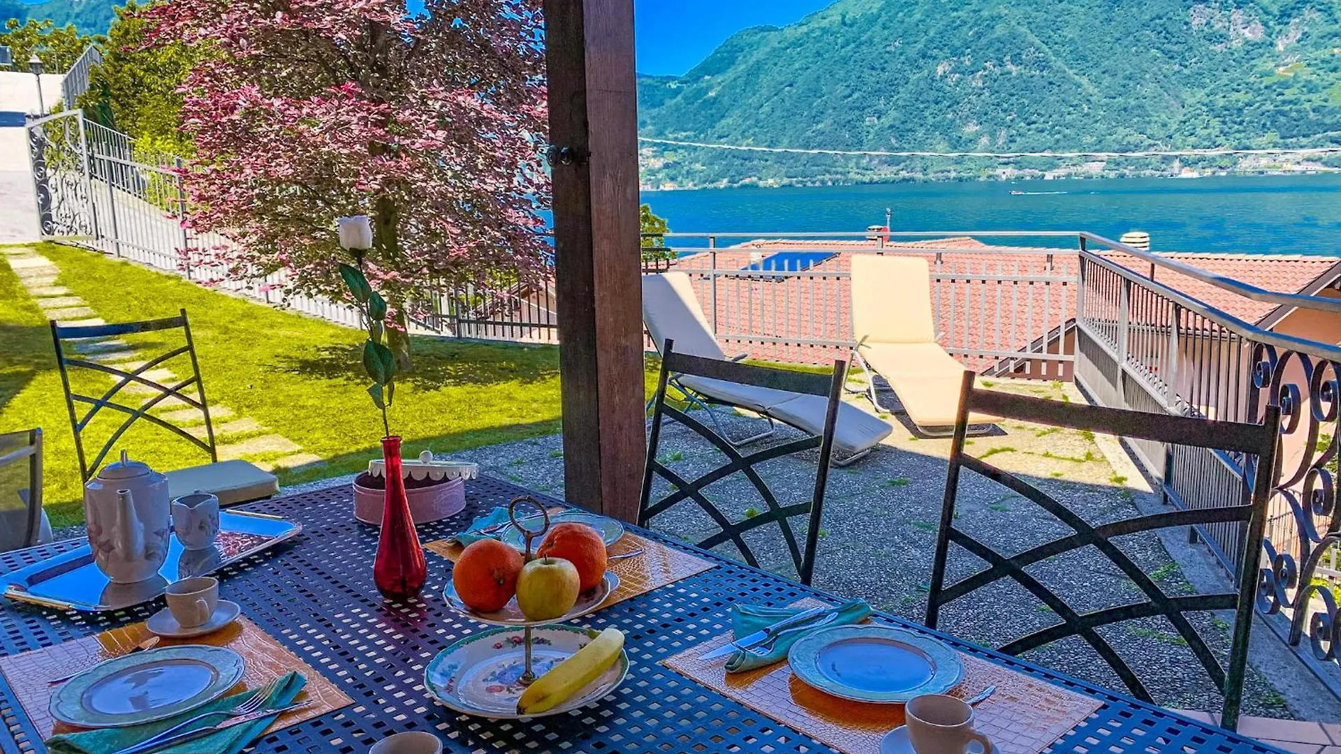 Villa Lago Di Como Lezzeno 0*,